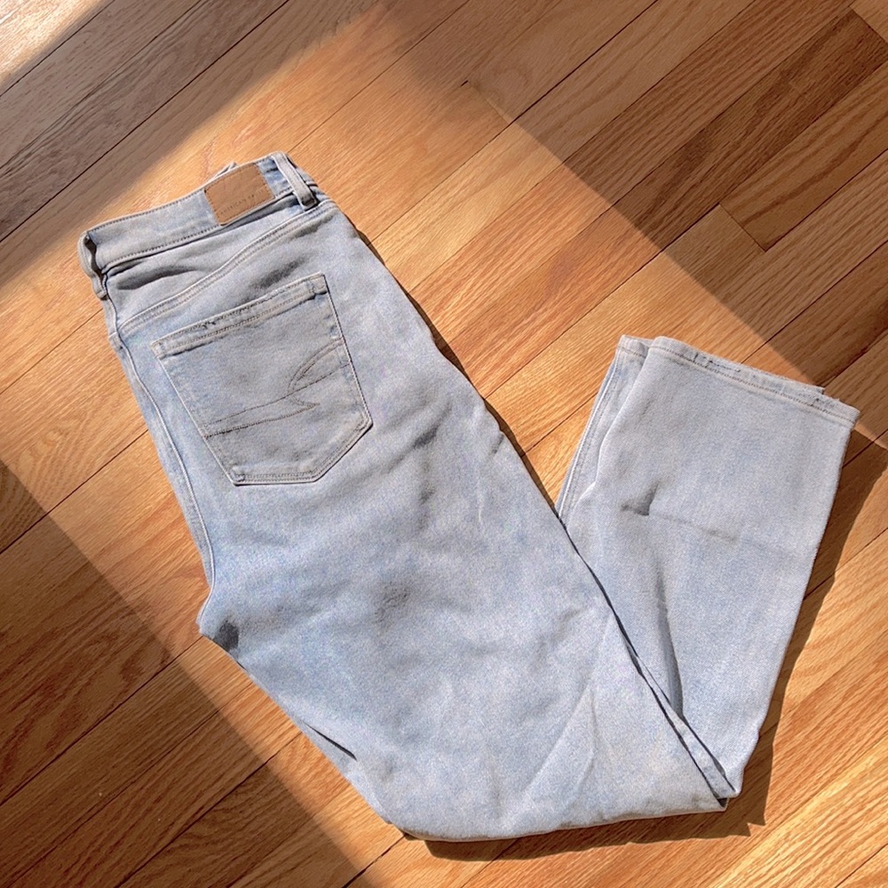 American Eagle Mom Jeans